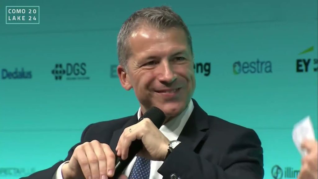 A ComoLake 2024 e’ intervenuto Alberto Spinelli, Executive Director and EMEA Chief Marketing Officer di Lenovo, del 15 ottobre