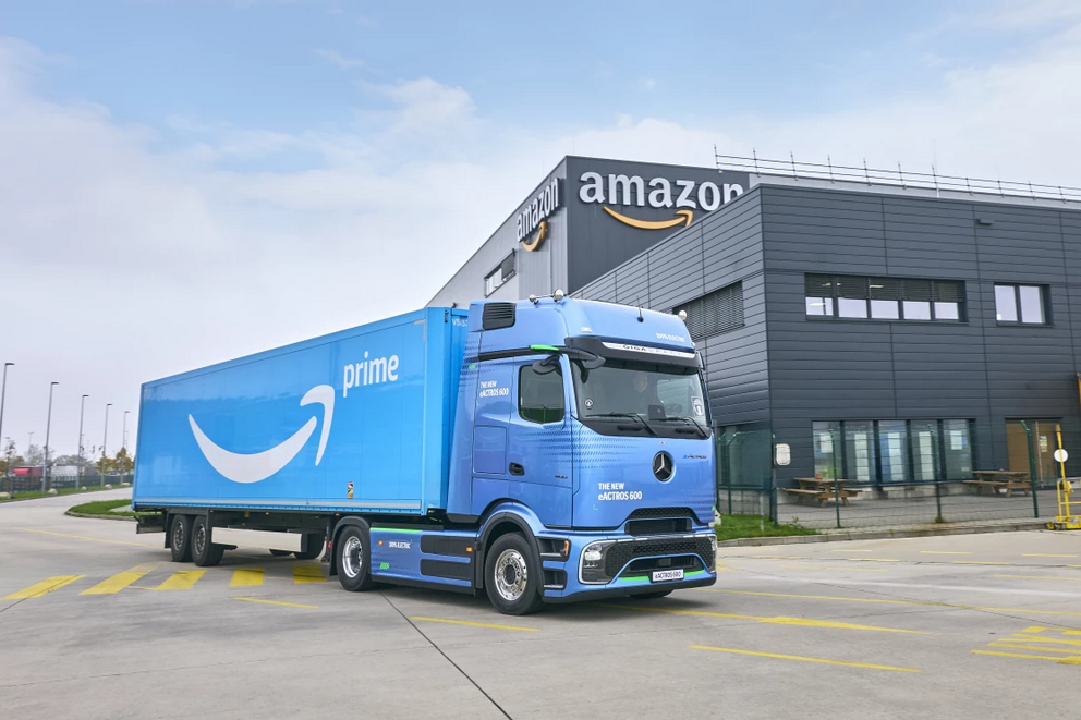 Amazon effettua il suo più grande ordine di sempre di camion elettrici