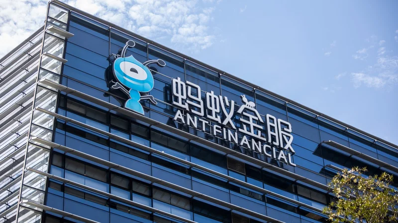 Ant Group annuncia una svolta nell’AI basata su chip cinesi