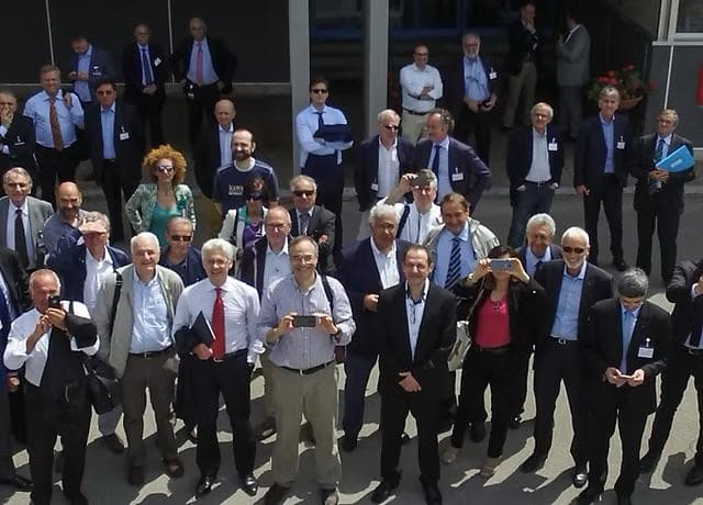 Mobile contro fibra, data center per le telco e le criticità che ostacolano lo sviluppo. Gli scenari del Quadrato della Radio